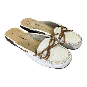 Thom McAn Women's‎ White Leather Slip On Boat Shoes Mules   Sz 7